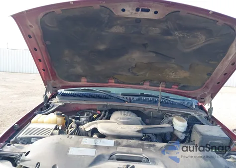 2003 Chevrolet Tahoe Lt z USA, uszkodzony, nr VIN 1GNEC13ZX3R309673